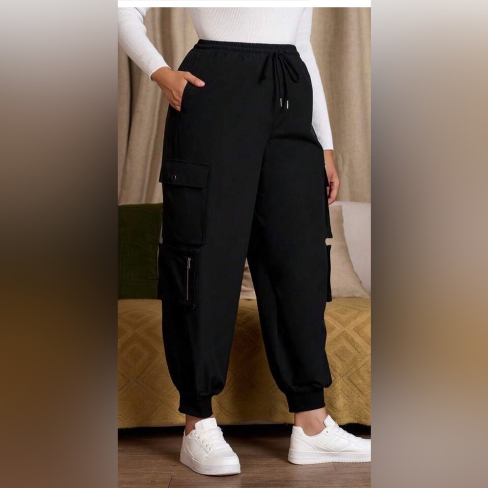 NWT SHEIN Ez Wear Cargo Drawstring Joggers, size 2X